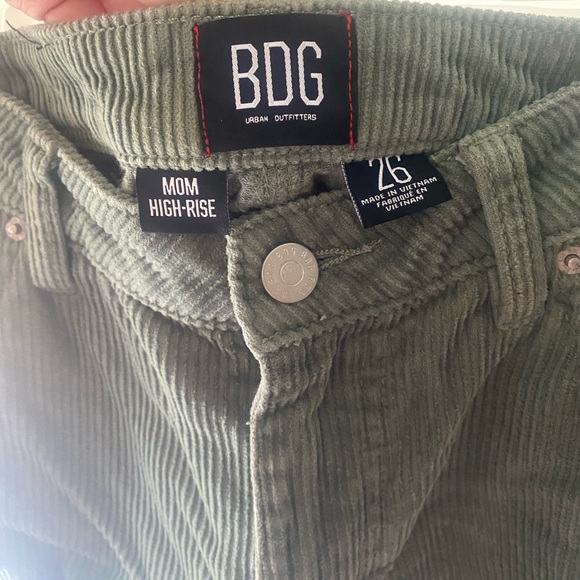 Urban Outfitters BDG Green Corduroy Pants (Mom High-Rise) - Picture 2 of 4